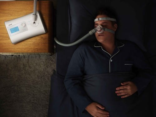 a-aparat-do-leczenia-bezdechu-sennego-auto-cpap-z-wbudowanym-podgrzewanym-nawilzaczem-60834.jpg